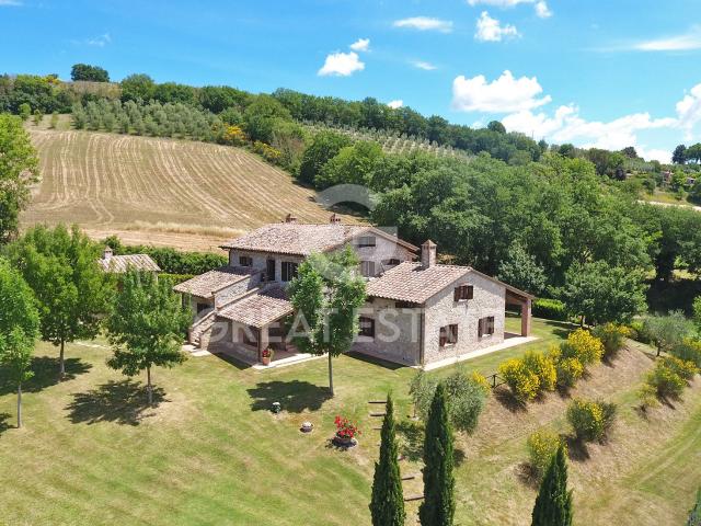 Il Poggio Verde 299m² Lugnano in Teverina