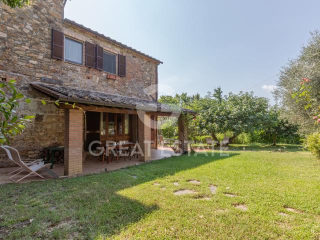 Il sole all'improvviso 253m² Cetona