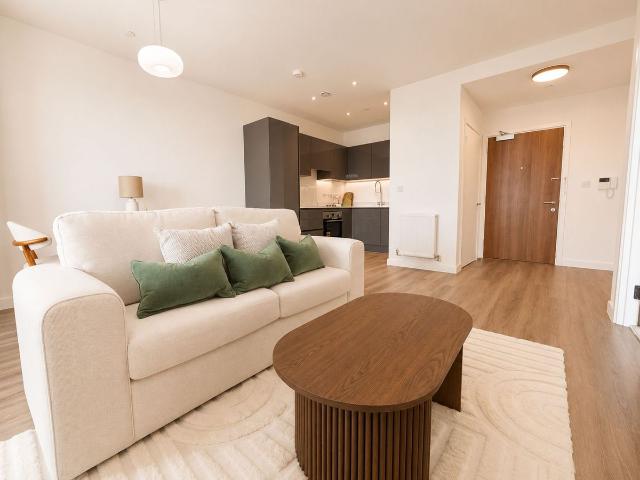 Ilderton Road, Vista Heights SE15, 1 bed flat to rent, £2,100 pcm | PrimeLocation
