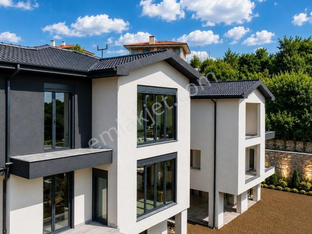 Şile Ağva Şuayipli 4+2 Triplex Lüx Villa Doğayla İç İçe