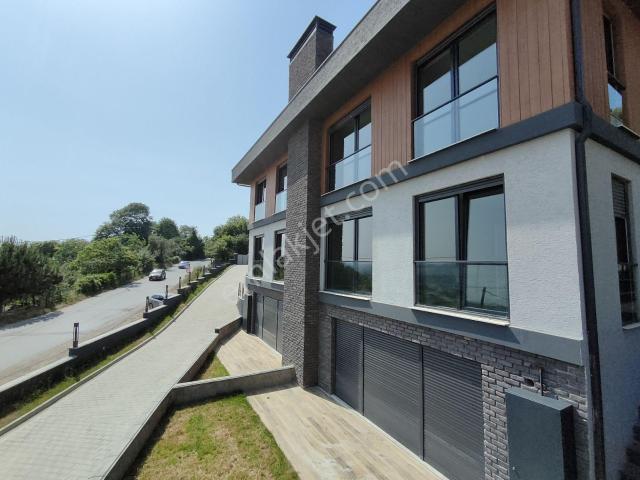 Şile Balibey Lotus'ta Vadi Manzaralı 5+1 Apus Kiralık Villa