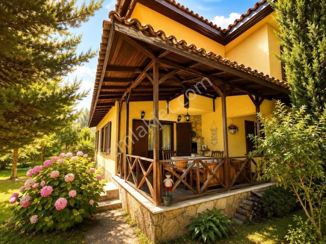 Şile Havuzlu Site İçerisinde Muhteşem 3+1 Kiralık Eşyalı Villa