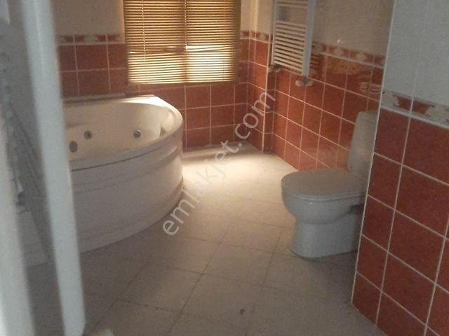 Şile Merkezde Geniş Aileler İçin 4+2 Kiralık Daire