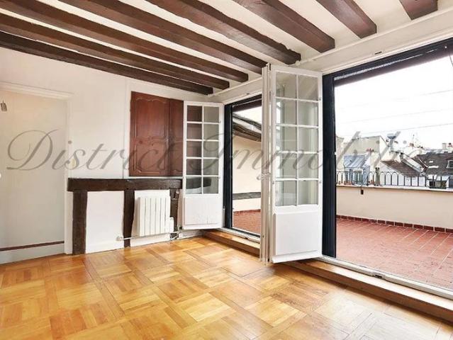 Île Saint Louis Duplex de 84 m² pondérés avec terrasse de 20 m²
