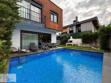 Şilede Özel Havuzlu, Müstakil, Ferah Triplex Kiralık Villa