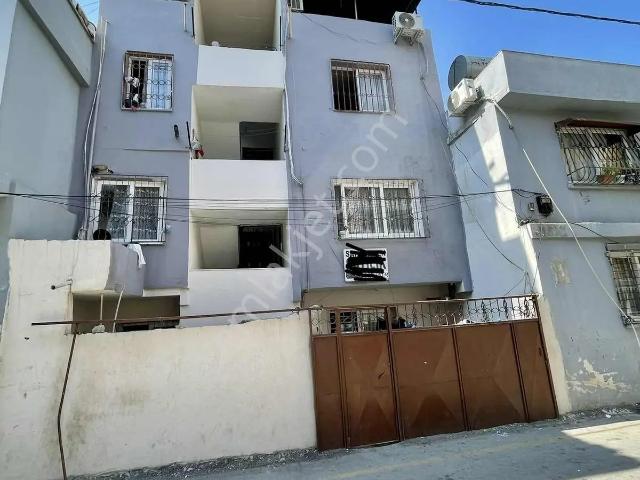 Çilek Mahallesi 3 Buçuk Daire Satılık Bina Bağımsız Mutfak