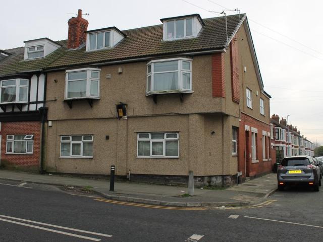 Ilford Avenue, Wallasey CH44 2 bed flat to rent £695 pcm £160 pw