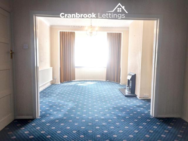 ILFORD, IG2 3 bed end of terrace house to rent £2,600 pcm £600 pw
