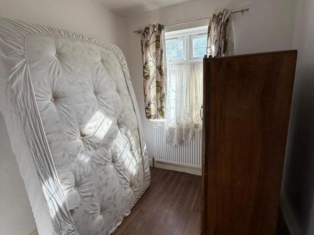 Ilford IG3 House share to rent £550 pcm £127 pw