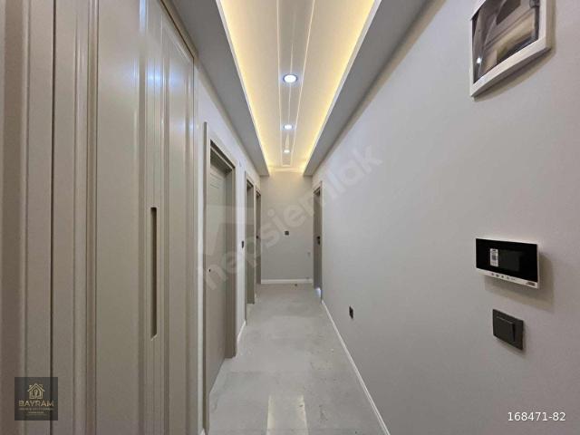 ILICA'DA ULTRALÜKS 2+1 YÜKSEK GİRİŞ DAİRE