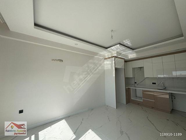 ILICA DA ÖNÜ AÇIK HAVUZLU 1+1 SATILIK DAİRE.