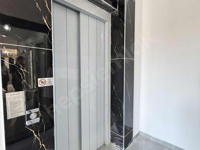 ILICA MERKEZDE ASANSÖRLÜ 3+1 SATILIK DAİRE