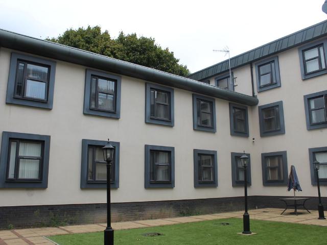Ilkeston Road, Nottingham NG7, 8 bed flat to rent, £559 pcm | PrimeLocation