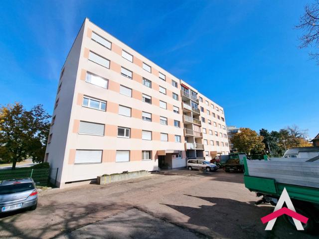 ILLZACH Rue Vauban Prolongée: studio de 23.81 m² idéal inves