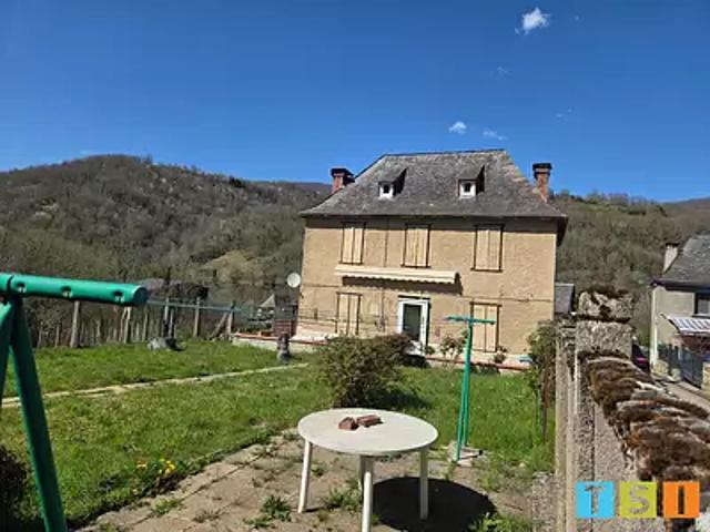Illartein 09800 Achat / Vente maison 5 pièces t5 au dernier étage terrasse