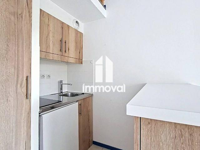 ILLKIRCH 1 pce mezzanine 27.95m²