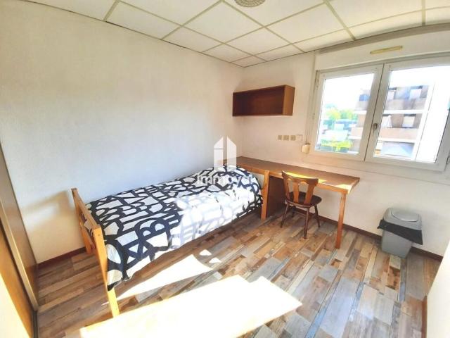 ILLKIRCH GRAFFENSTADEN STUDIO MEUBLE 14m²