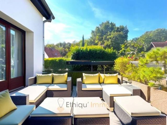 ILLKIRCH Maison 178m2 sur 5.59 ares