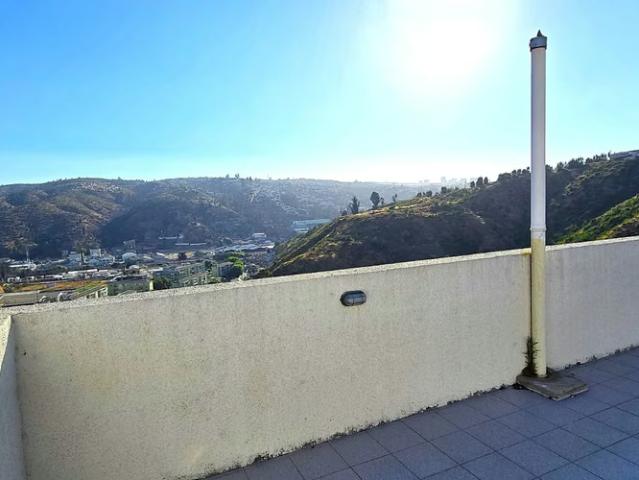 Iluminado | Espacioso | Entre Viña y Quilpué | 3 dormitorios por 2750.00 en Valparaíso