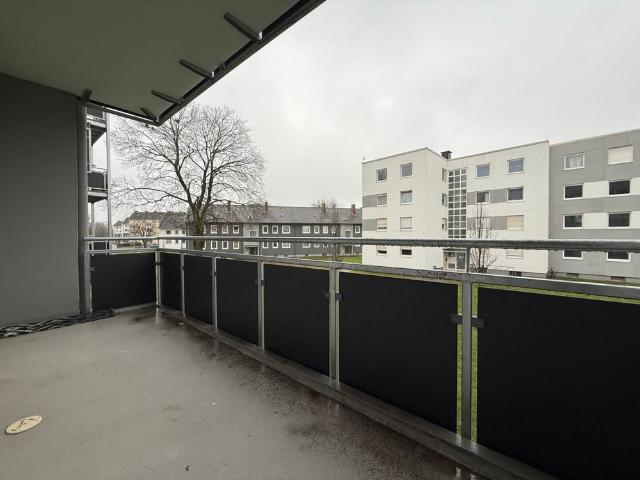 Im Umbau! Frisch sanierte 3 Zimmer Wohnung!