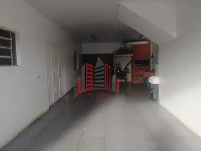 Imóvel com 3 dormitórios e espaço comercial ideal para locação residencial ou oficinas