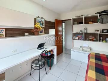 Imóvel para venda tem 125 metros quadrados com 4 quartos em Espinheiro Recife PE