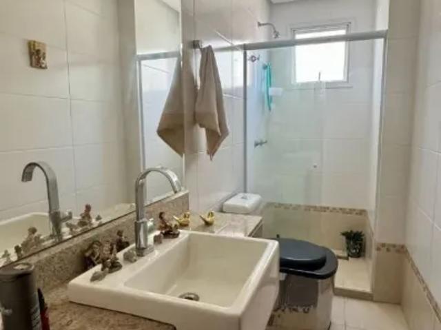 Imóvel para venda tem 75 metros quadrados com 2 quartos em Itapuã Vila Velha ES