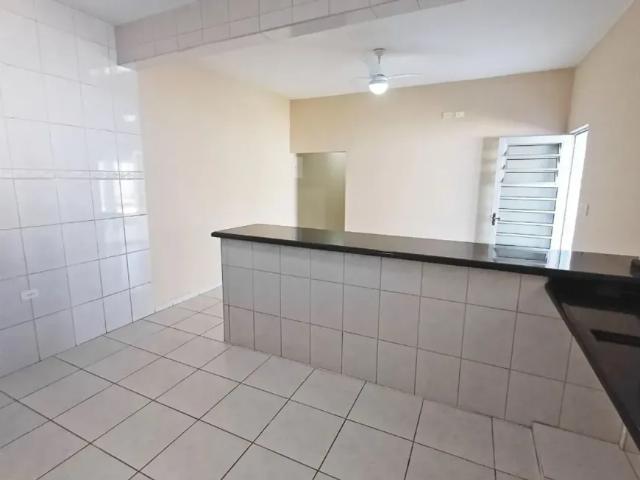 Imóvel para venda possui 134 metros quadrados com 2 quartos em Caiçara Praia Grande SP