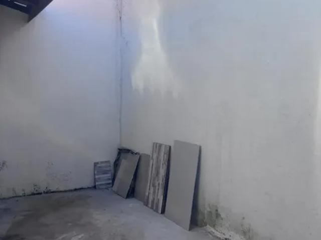 Imóvel para venda possui 70 metros quadrados com 2 quartos
