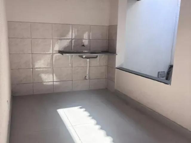Imóvel para venda possui 70 metros quadrados com 2 quartos
