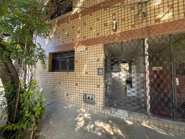 Imóvel para aluguel de 38 metros quadrados, com 1 quarto, em Centro