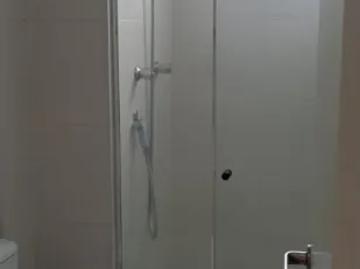 Imóvel para aluguel possui 55 metros quadrados com 2 quartos