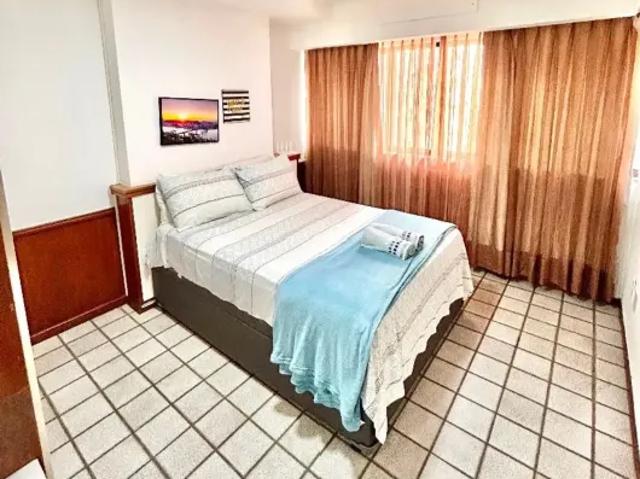 Imóvel para aluguel possui 70 metros quadrados com 2 quartos em Praia da Costa Vila Velha ES