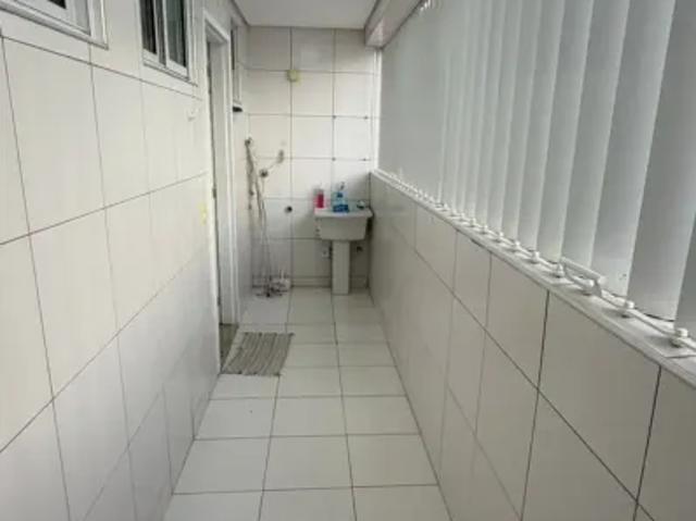 Imóvel para aluguel possui 196 metros quadrados com 3 quartos em Ponta do Farol São Luís MA