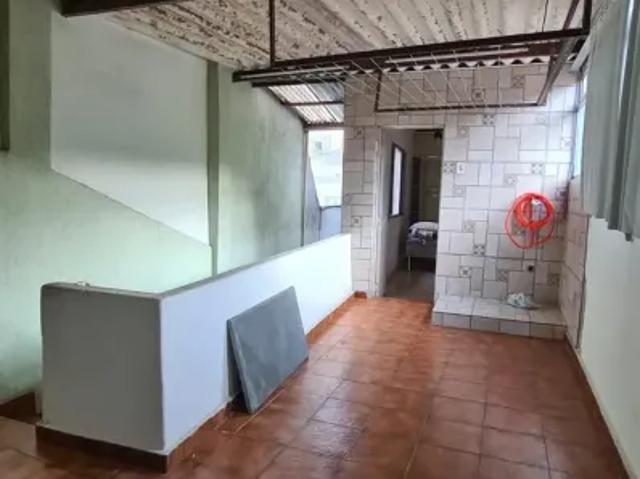 Imóvel para aluguel possui 200 metros quadrados com 2 quartos em Vila Mafra São Paulo SP