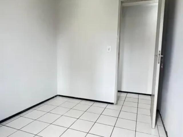 Imóvel para aluguel tem 64 metros quadrados com 3 quartos em Demócrito Rocha Fortaleza CE