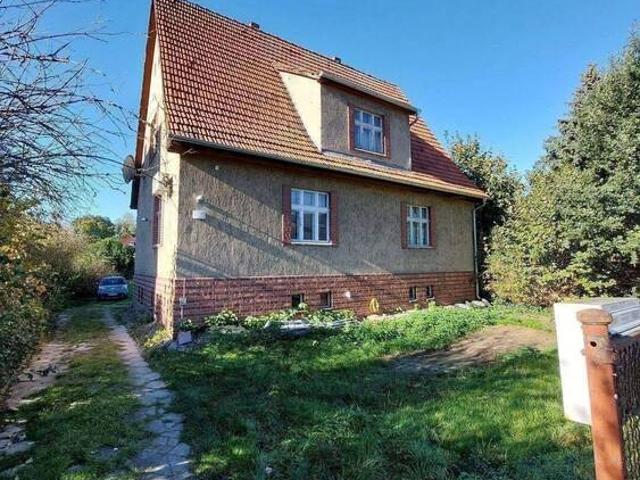 Im Alleinauftrag ! Viel Raum und Platz: Vielseitiges renovierungsbedürftiges Einfamilienhaus, zum kurzfristigen Bezug