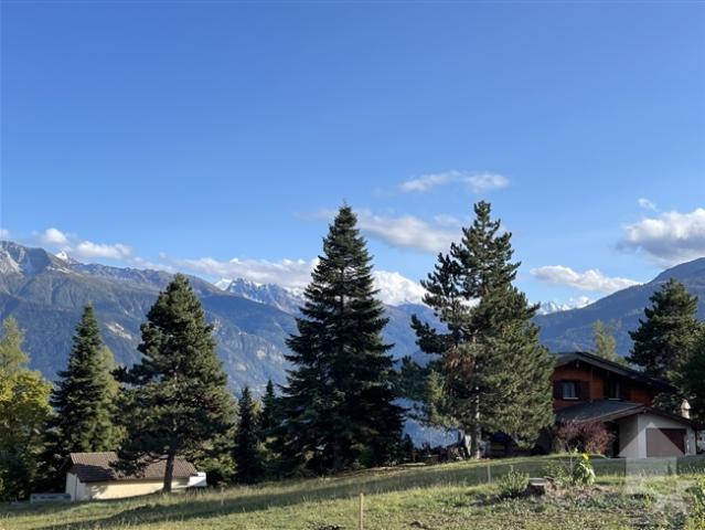 Im Bau, traditionelles Chalet, ruhige Lage, Panoramablick