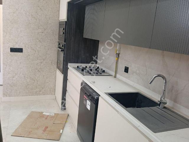 Şimşek Emlaktan Kiralık Lüx Daire