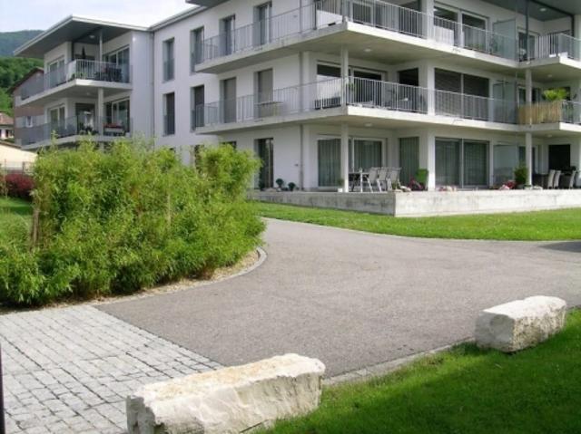 Im Sommer den Gartensitzplatz geniessen