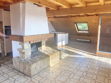 Im Herzen des Dorfes Oron la Ville 5.5 Zimmer in einem Triplex Gebäude