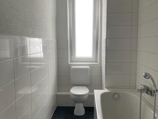 Im Herzen von Wanheimerort befindet sich die schöne 3 Zimmer Wohnung
