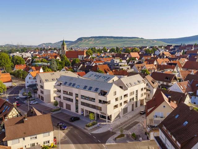 Im Herzen von Weinstadt: traumhafte 3 Zimmer Wohnung mit Terrasse und Loggia