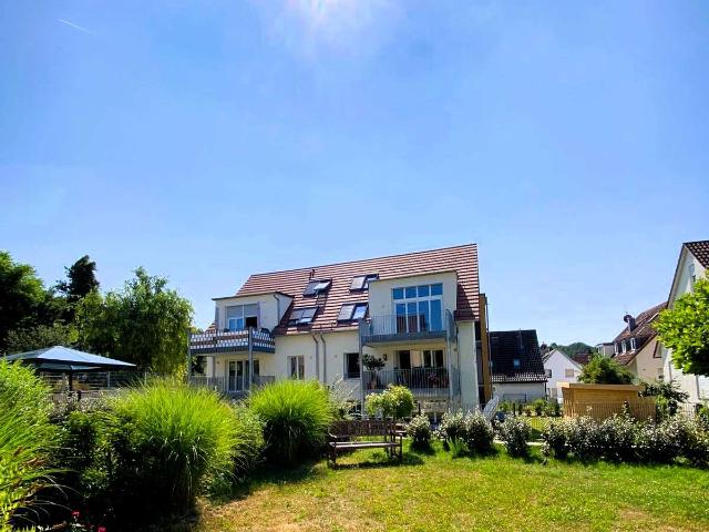 Im Innenausbau 3 Zimmer OG Wohung mit Balkon
