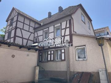 Im Ortskern gelegenes Fachwerkhaus in Maßbach