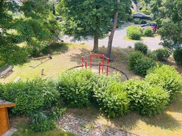 Im schönen Brieselang wohnen Zweiraumdachgeschosswohnung mit Balkon