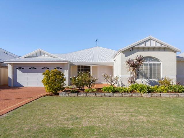 Immaculate Mariners Cove Home Offering Space, Style & Versatility