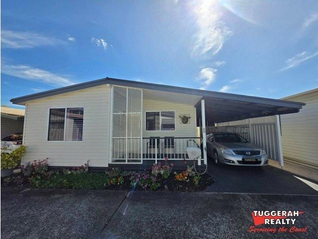 IMMACULATE & MOVEIN READY OVER 55's LIVING