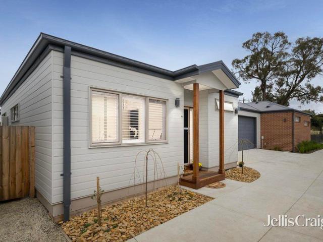Immaculate near new elegance in a walk everywhere setting