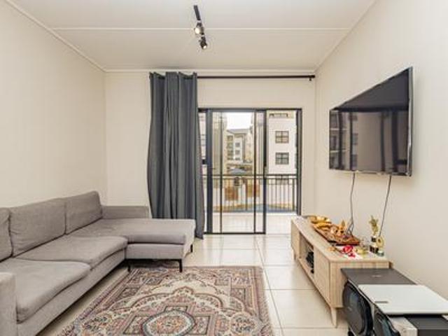 immaculate one bedroom on second floor